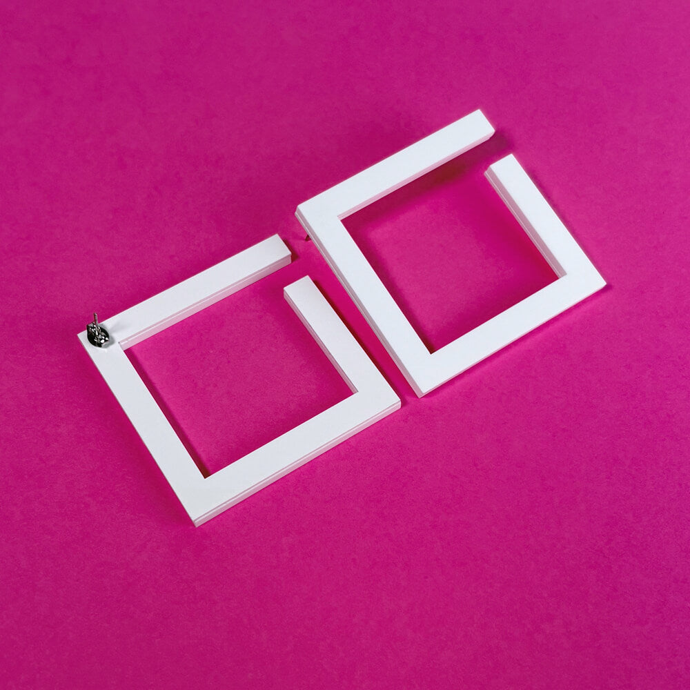 Quadro – Orecchini in Plexiglas