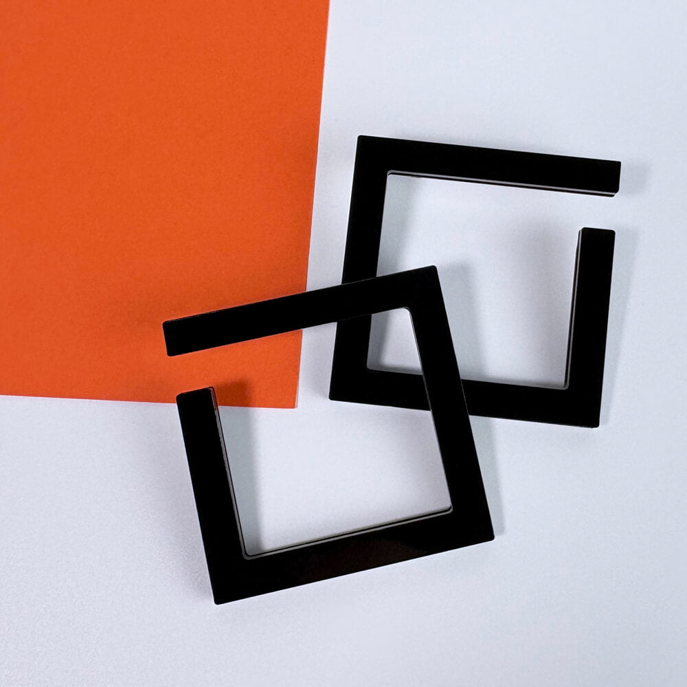 Quadro – Orecchini in Plexiglas