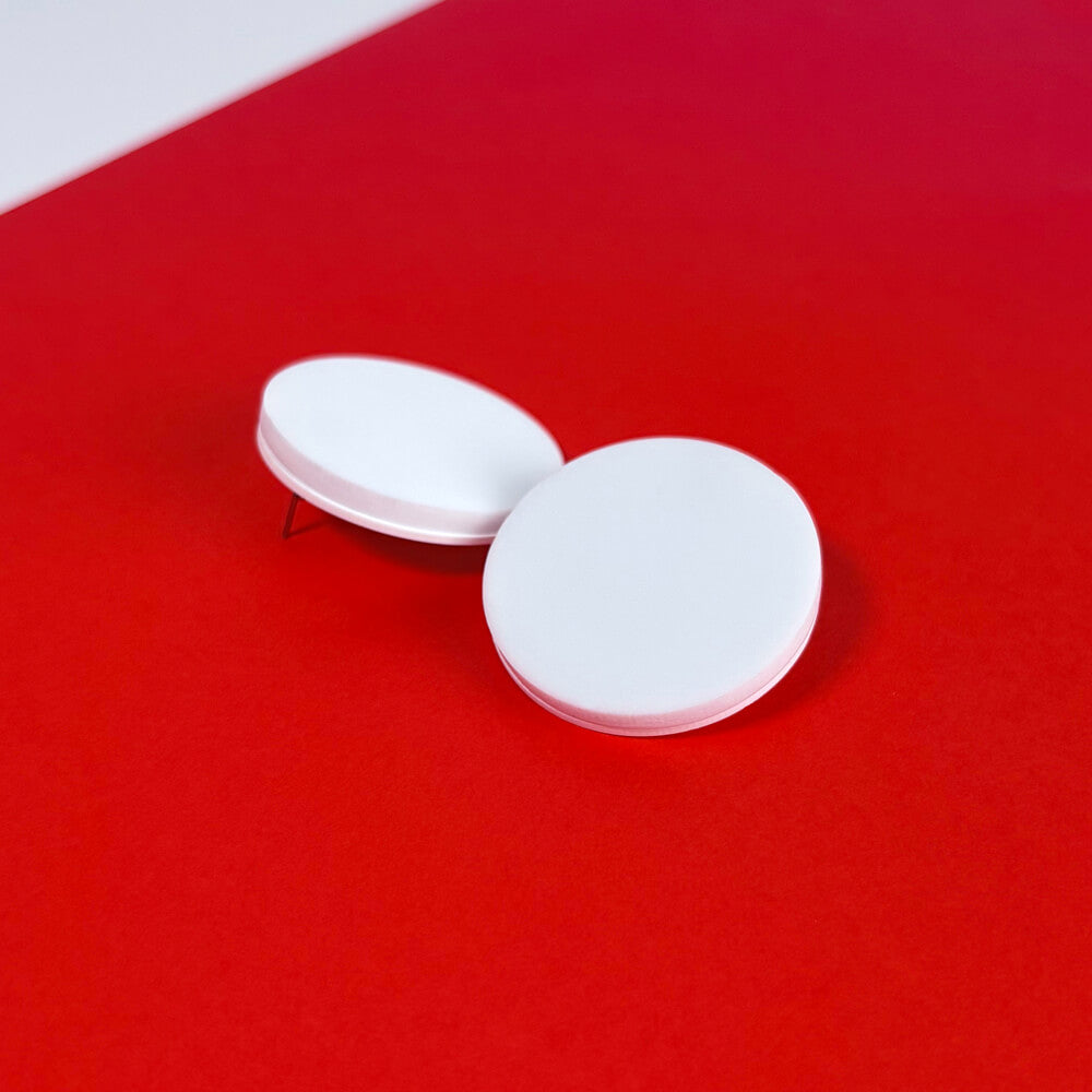 Tondo M – Orecchini in Plexiglas essenziali