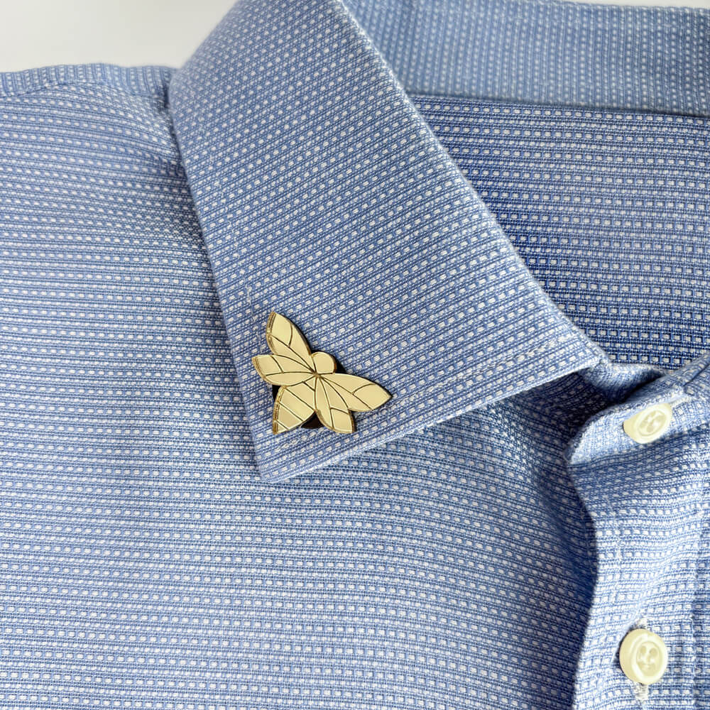 Ape – Charm Magnetico per Camicia